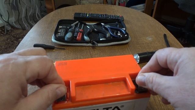Как зарядить гелевый аккумулятор обычным зарядным устройством смотреть онлайн