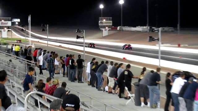 '70 Ford Maverick vs. '05 Ford Mustang GT смотреть онлайн