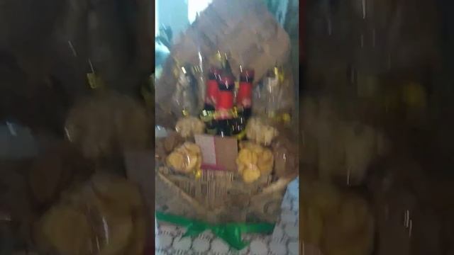 Мужской бокс с рыбкой,снеками и пивом смотреть онлайн