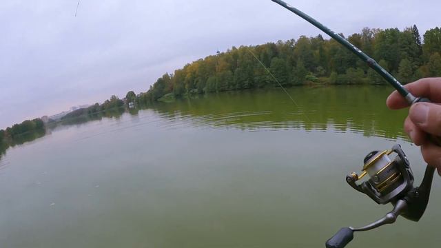 Мормышинг ОК№2. Крупный окунь на Prestige 198. Барские пруды. смотреть онлайн