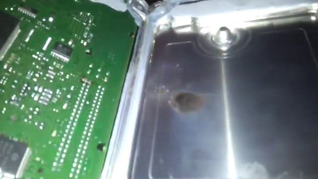 Замыкание клемм АКБ смотреть онлайн