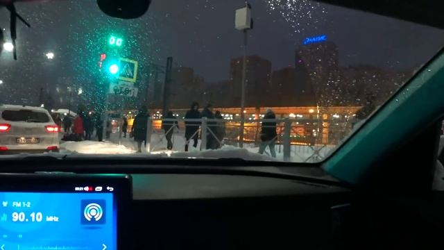 НОВОГОДНИЙ БУМ В ТАКСИ / ПОДНЯЛ БАБЛА / ДИМОН смотреть онлайн