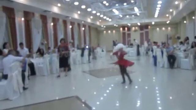 Сайде Велиева лезгинка на свадьбе Али и Фатиме