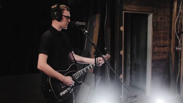 God's Gonna Cut You Down - Johnny Cash Cover - Foxmarch смотреть онлайн