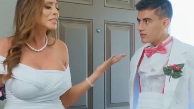 Brazzers - Ariella Ferrera & Jordi El Nino Polla | Brazzers Official смотреть онлайн