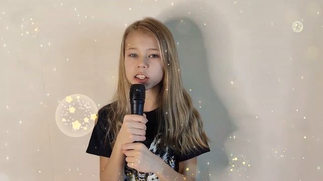 Вокальный флеш-моб студии "Golden voice" - "Все зависит от нас самих" 0+ смотреть онлайн