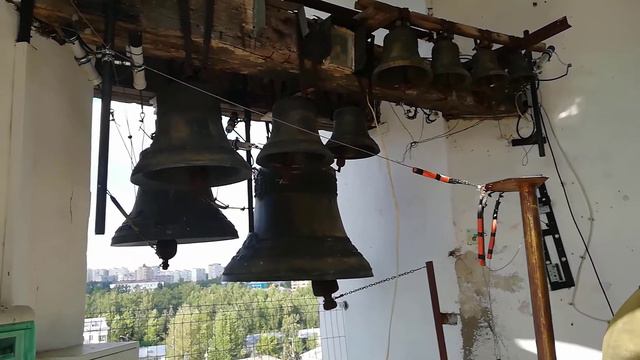 Пасхальный звон смотреть онлайн
