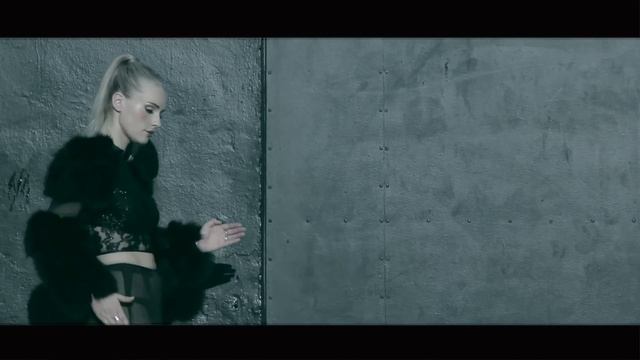 Ferry Corsten featuring Jenny Wahlström "Many Ways" (Official Video) смотреть онлайн