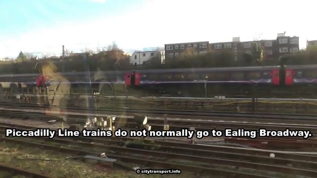 Piccadilly Line Trains On The District Line смотреть онлайн