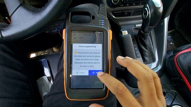 Ford Focus 2011-2019 Proximity Smart Key Programming by vvdi key tools max смотреть онлайн
