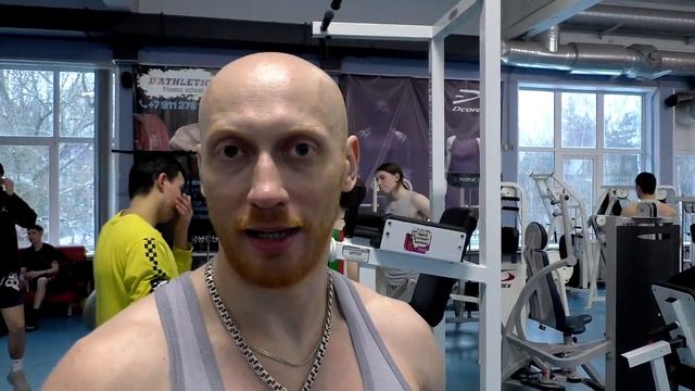 Тренировка натуралов: грудные, дельты, трицепс смотреть онлайн