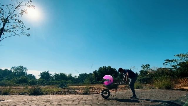 Pacman In Real Life - Meet The Evil Pac-man Robot!