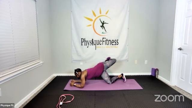 ☀️Wake Up Workout☀️ !LIVE! Class w PHYSIQUE! Core. Balance. Stretching. - 45 min. Low Intensity смотреть онлайн