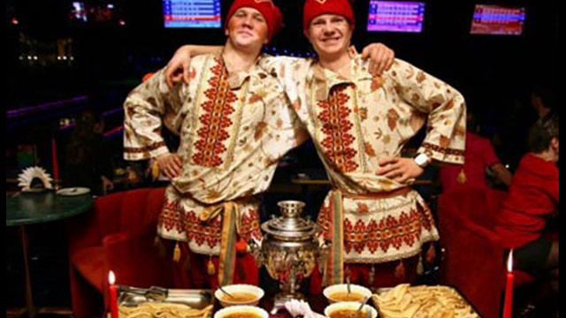 ДВОЕ ИЗ ЛАРЦА (Мои стихи из сборника 2015 года). смотреть онлайн