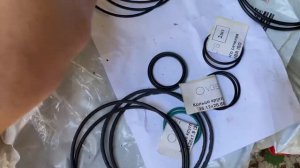 Сборку рулевого насоса дозатора.