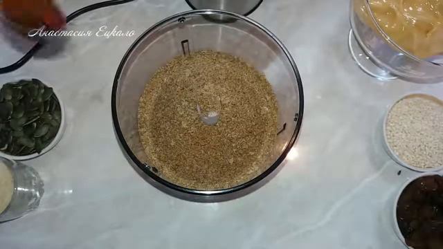 БОЛЯТ КОЛЕНИ Всего несколько ложек этого СРЕДСТВА сделают связки крепче и даже сердце лучше! смотреть онлайн