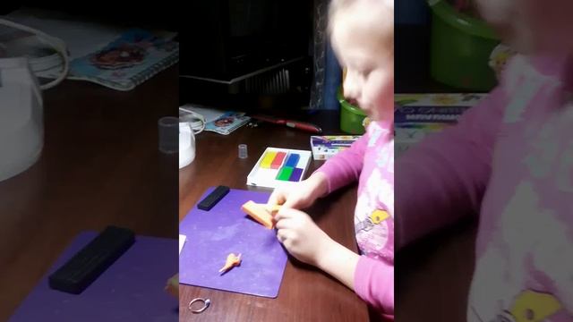 FoxyTime.Я первый раз леплю из пластилина лису.))) смотреть онлайн