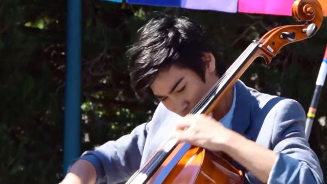 MICHAEL JACKSON's Smooth Criminal for four cellos смотреть онлайн