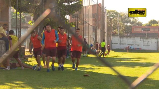 Silvio Torales continuará en Cerro Porteño смотреть онлайн