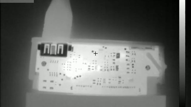 Thermal Expert TE-Q1.  Electric Board In Macro.