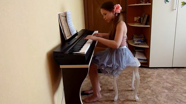 девочка сама сочинила нереально красивое произведение! смотреть онлайн