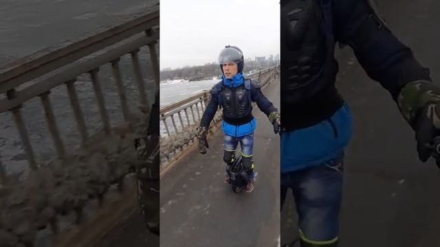 inmotionv12 Зимой смотреть онлайн