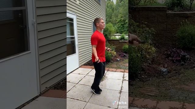 Cardio Made Fun with the RENPHO Smart Jump Rope смотреть онлайн