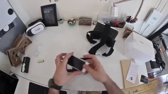 Очки виртуальной реальности VR Box 2 (оригинальная версия) с геймпадом и защитным стеклом смотреть онлайн