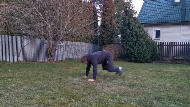 Планка под музыку Cha Cha slide full plank challenge :) смотреть онлайн