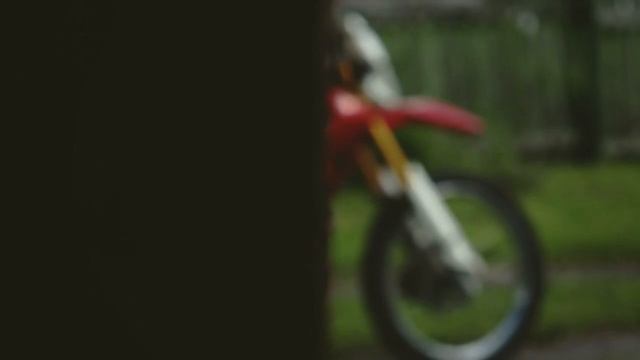 ШОК. ПЕРВЫЕ СЪЕМКИ НА КАНАЛ ARTEMKAESMOTO. IRBIS TTR 250R. СТАНТ ПРОЕКТ. КИТАЙСКИЙ МОТОЦИКЛ. смотреть онлайн