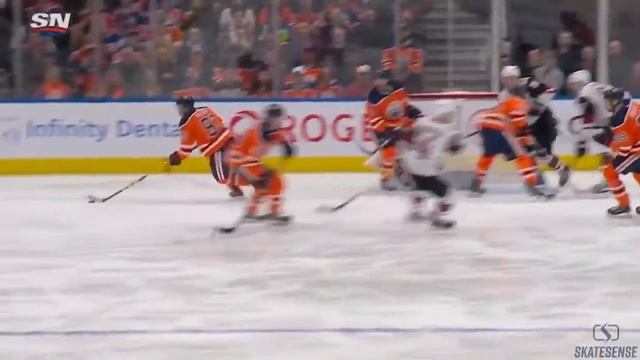 ИГРОВЫЕ КАЧЕСТВА - ЛИНЕЙНОЕ УСКОРЕНИЕ КРОССОВЕРОМ. Connor McDavid   Crossover King