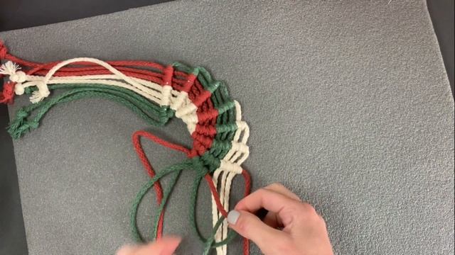 DIY Macrame Christmas Wreath. Christmas Decoration Ideas. X-Mas Tutorial For Beginners