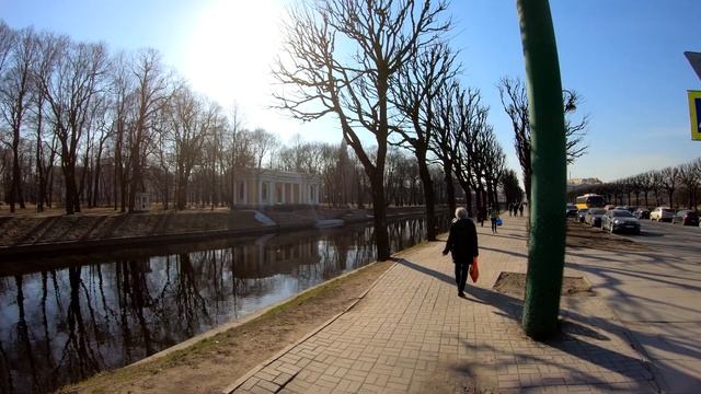 Saint Petersburg - Walking Marsovo pole - Russia / Санкт-Петербург 4К смотреть онлайн