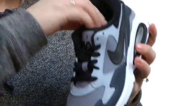 Nike Kids Air Max ST (Big Kid) SKU:8384667 смотреть онлайн