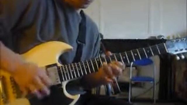 petit solo gibson sg смотреть онлайн
