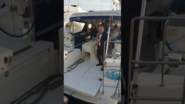 АРЕНДА ЯХТ В СОЧИ САКСАФОН НА ЯХТЕ 2019 смотреть онлайн