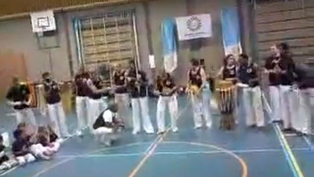 aldeia batizado 2009 rotterdam capoeira 1 смотреть онлайн