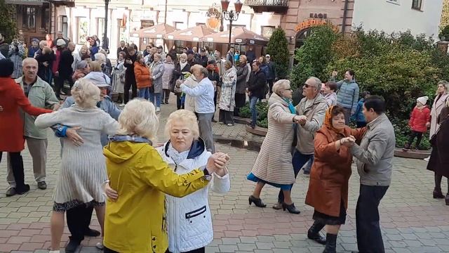 Сильнее Разлук ∼ Тепло Твоих Рук, Мой Верный, Единственный Друг! смотреть онлайн