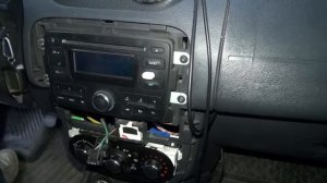 Как демонтировать старую магнитолу на Renault Duster