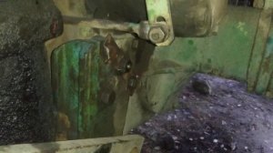 Ремонт трактора ЮМЗ.(навеска)