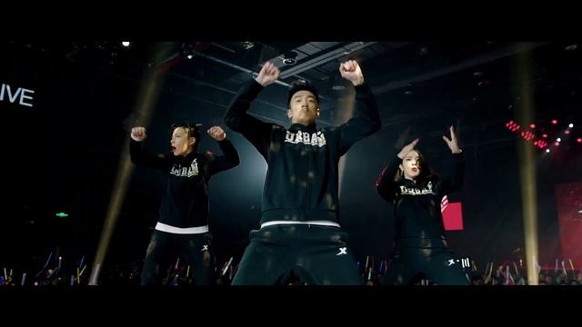 трейлер " ШАГ ВПЕРЕД 6 : ГОД ТАНЦЕВ " смотреть онлайн
