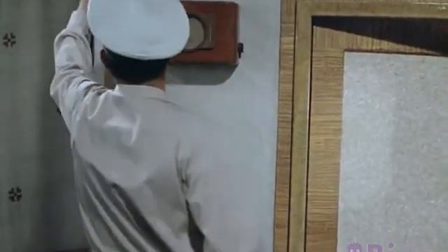 Полосатый рейс (1961) задом наперед смотреть онлайн