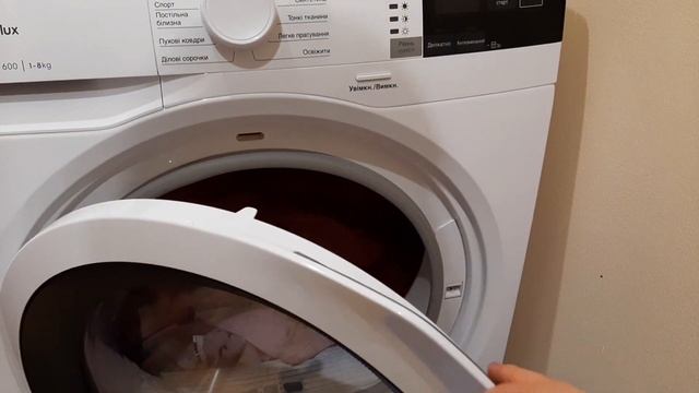 Положите МЯЧИКИ в стиральную машинку,эффект потрясающий!Махровые полотенца супер мягкие!? смотреть онлайн