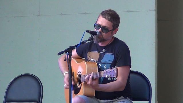 Саша Растич (7 Раса) - Вечное лето @ OZ-Rock Acoustic Орехово-Зуево 20.08.2016 смотреть онлайн