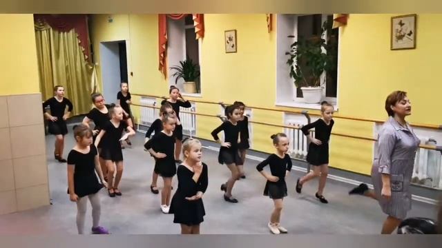 Открытое занятие хореографической студии "Кружево" руководитель Щербакова Ольга Дмитриевна смотреть онлайн