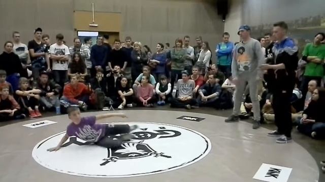 Magic move vs Electric x Vectorman.отборочный круг смотреть онлайн