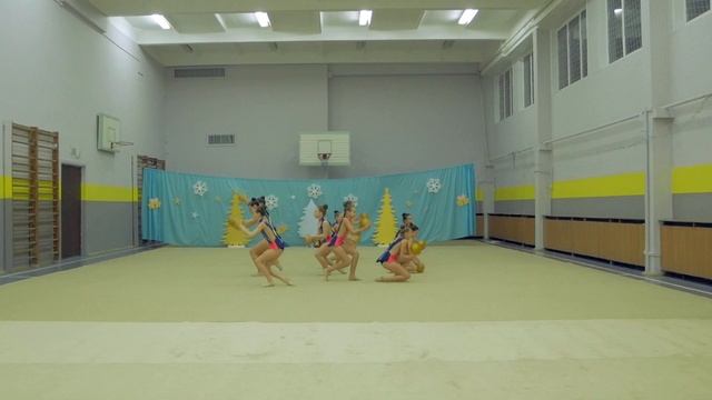 Зимняя сказка 2021- "Эллада" 10-12 Младшие УТГ - Тренер Жуковец Н.С. смотреть онлайн
