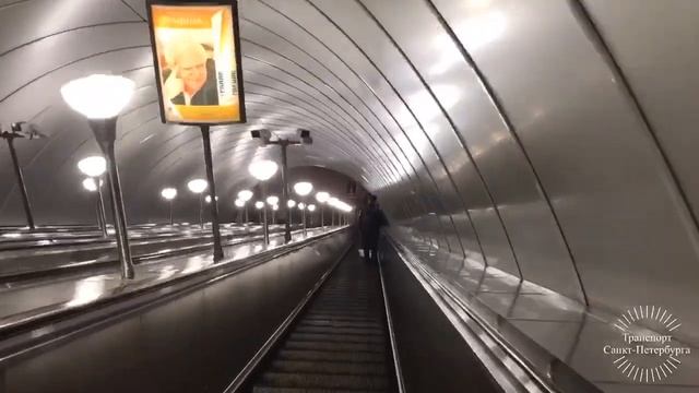 Вход на станцию метрополитена "Обводный Канал" смотреть онлайн