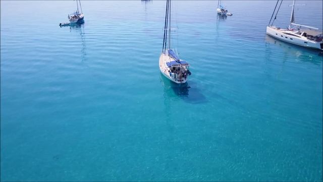 Sailing Octavia, anchorage in Ormos Palairou смотреть онлайн