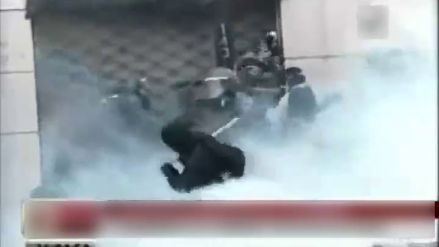 Один против бешеной толпы смотреть онлайн